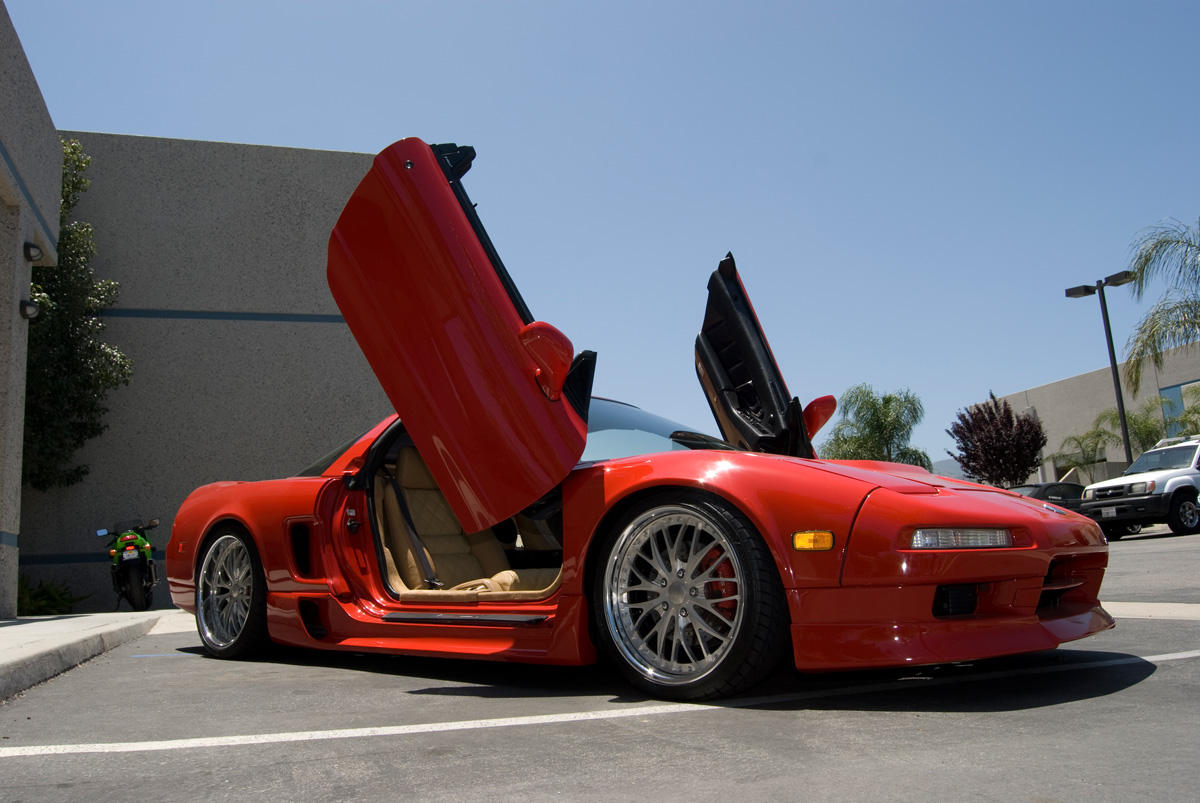 Vertical Doors Inc. Bolt-on Lambo Doors Kit, Manual Operation.