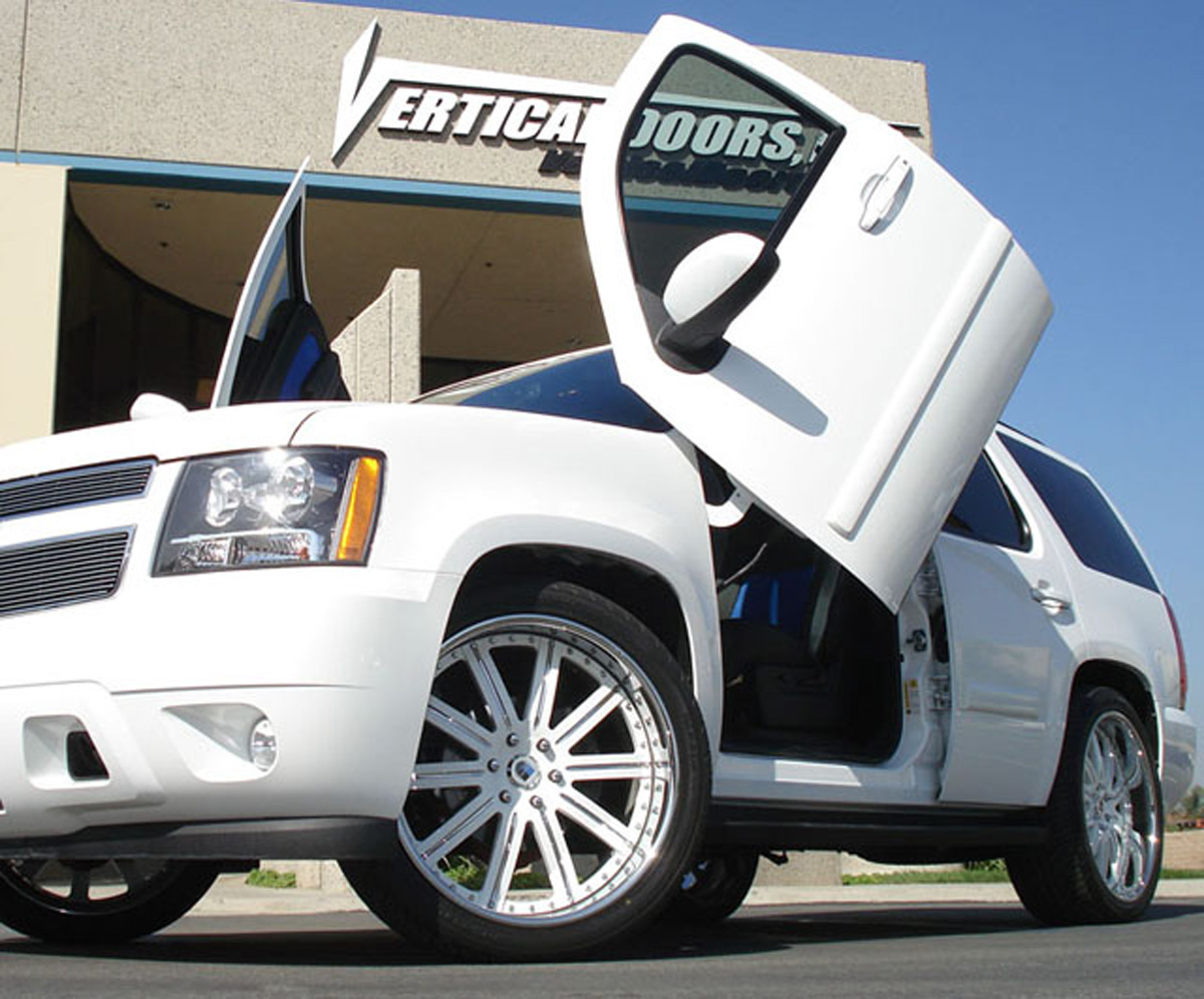 Vertical Doors Inc. Bolt-on Lambo Doors Kit, Manual Operation.