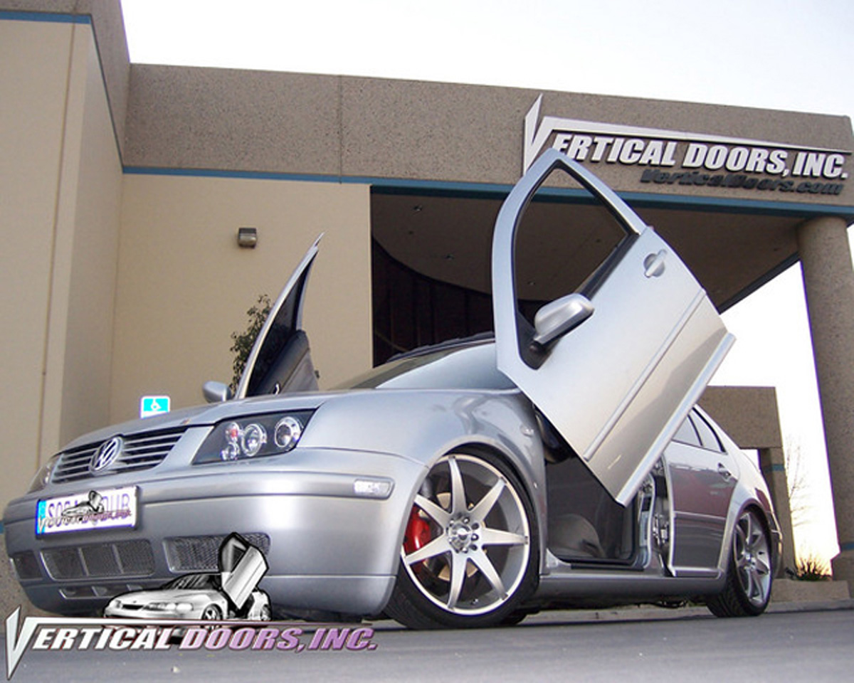 Vertical Doors Inc. Bolt-on Lambo Doors Kit, Manual Operation.