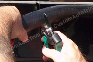 AUTOMEGA 15FT Black Rubber Insert Trim For Rivet-On Car Body Side Door Molding – USA Made