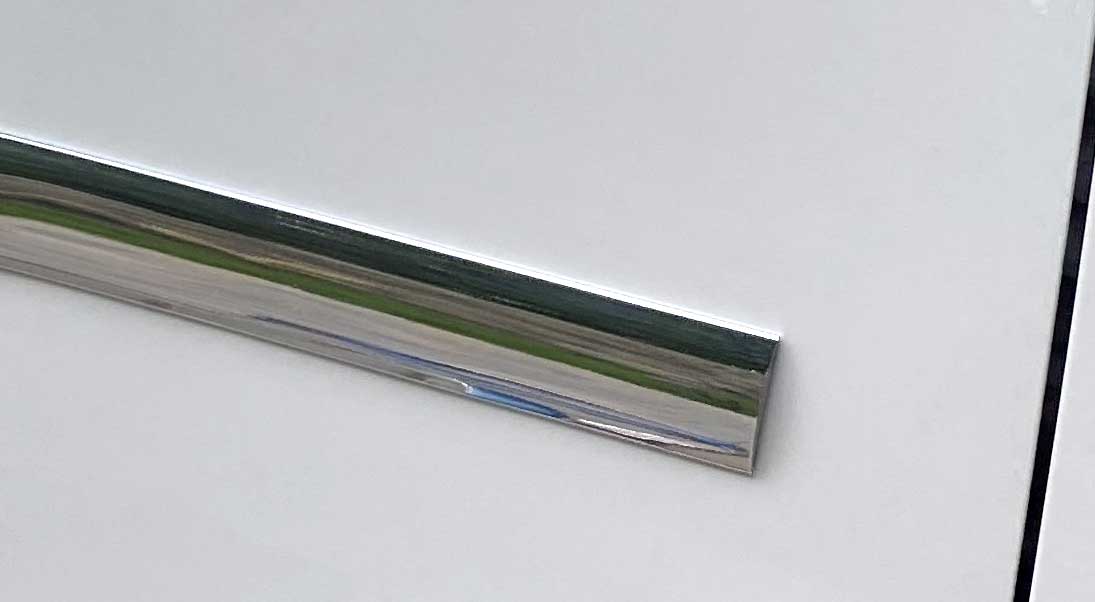 1 3/8 inch Flat Body Side Molding Chrome