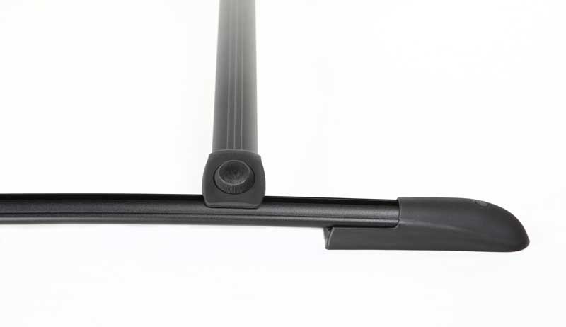 DynaSport Roof Racks feature factory style, aerodynamic Cross Bars.