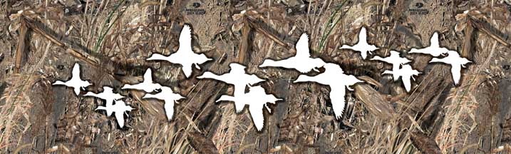 Mossy Oak Duck Blind with Duck Outlines Rear Window Graphic